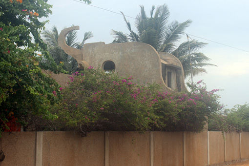 Elefantenhaus in Avepozo