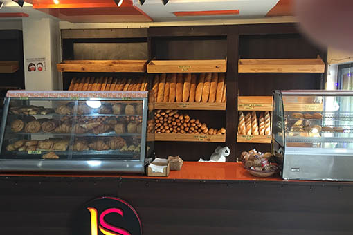 Meine kleine Bäckerei morgens um Sieben Kurz nach Sieben
